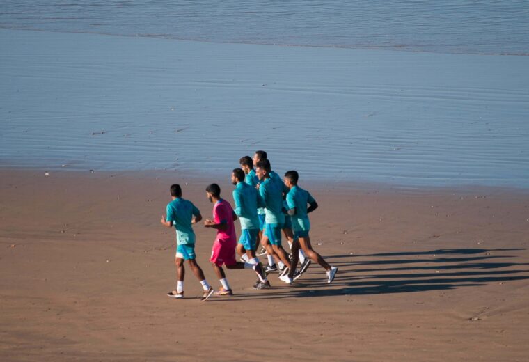 Individuals · Teams · Run clubs